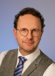 Prof. Dr. med. Jens M. Langosch Prof. Dr. med. Jens M. Langosch